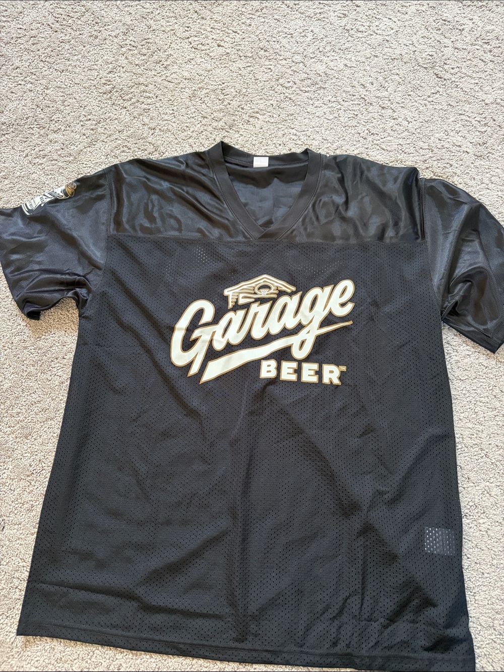 Eagles Fan gear Nike Black sweat pants; Superbowl tee, Garage Beer Jersey